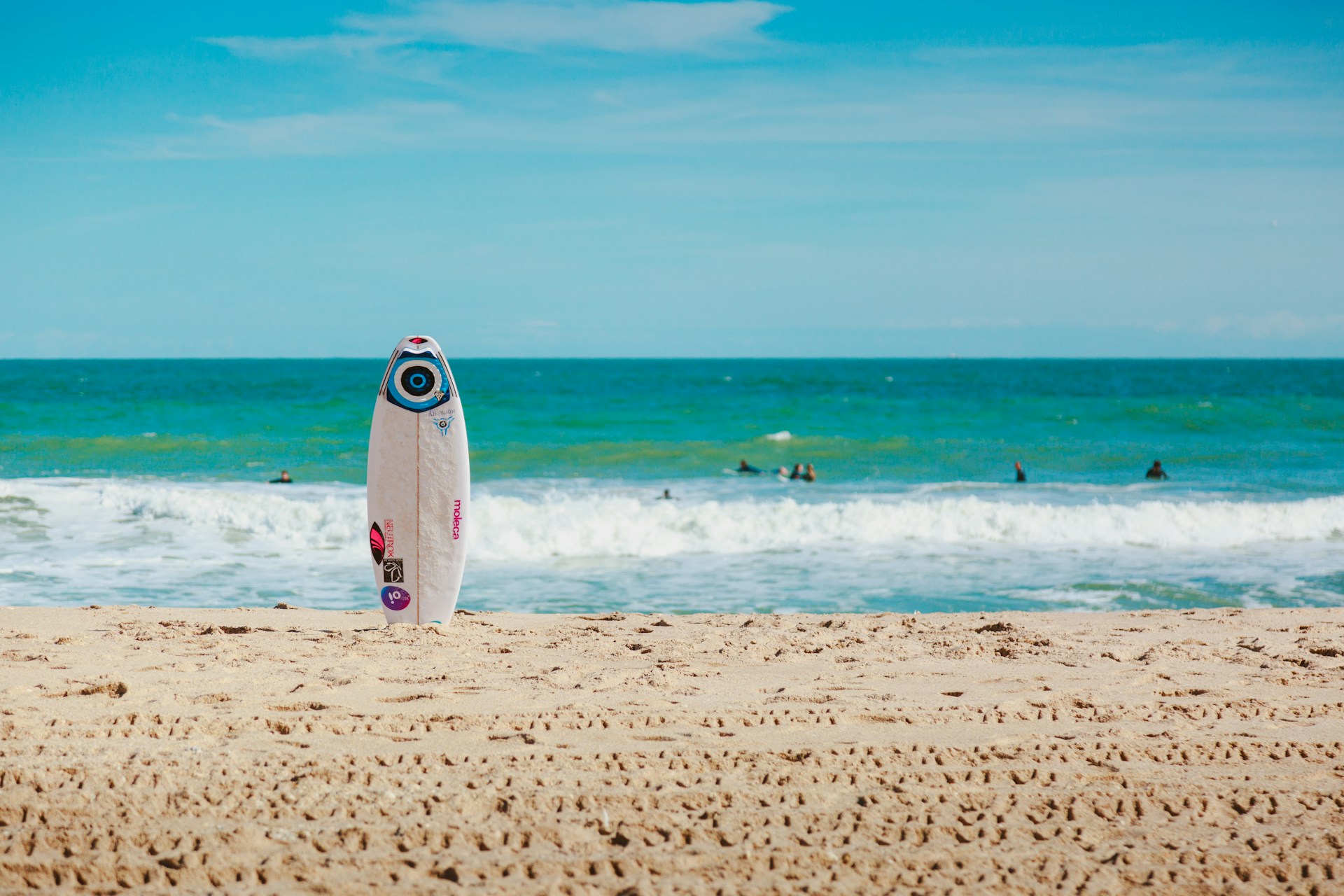 Travelling with Surfing Equipment? What you Need to Think About