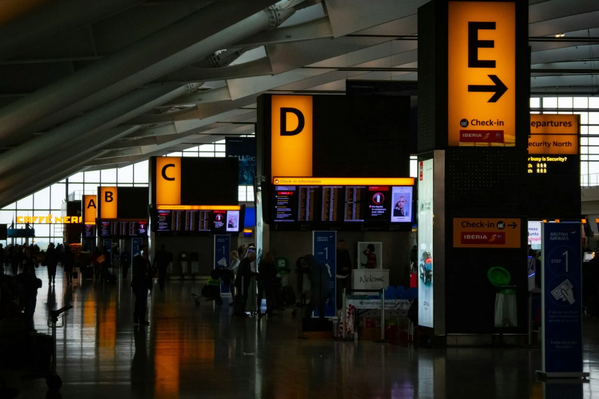 Is Heathrow in ULEZ? Drop-Offs & Parking Explained